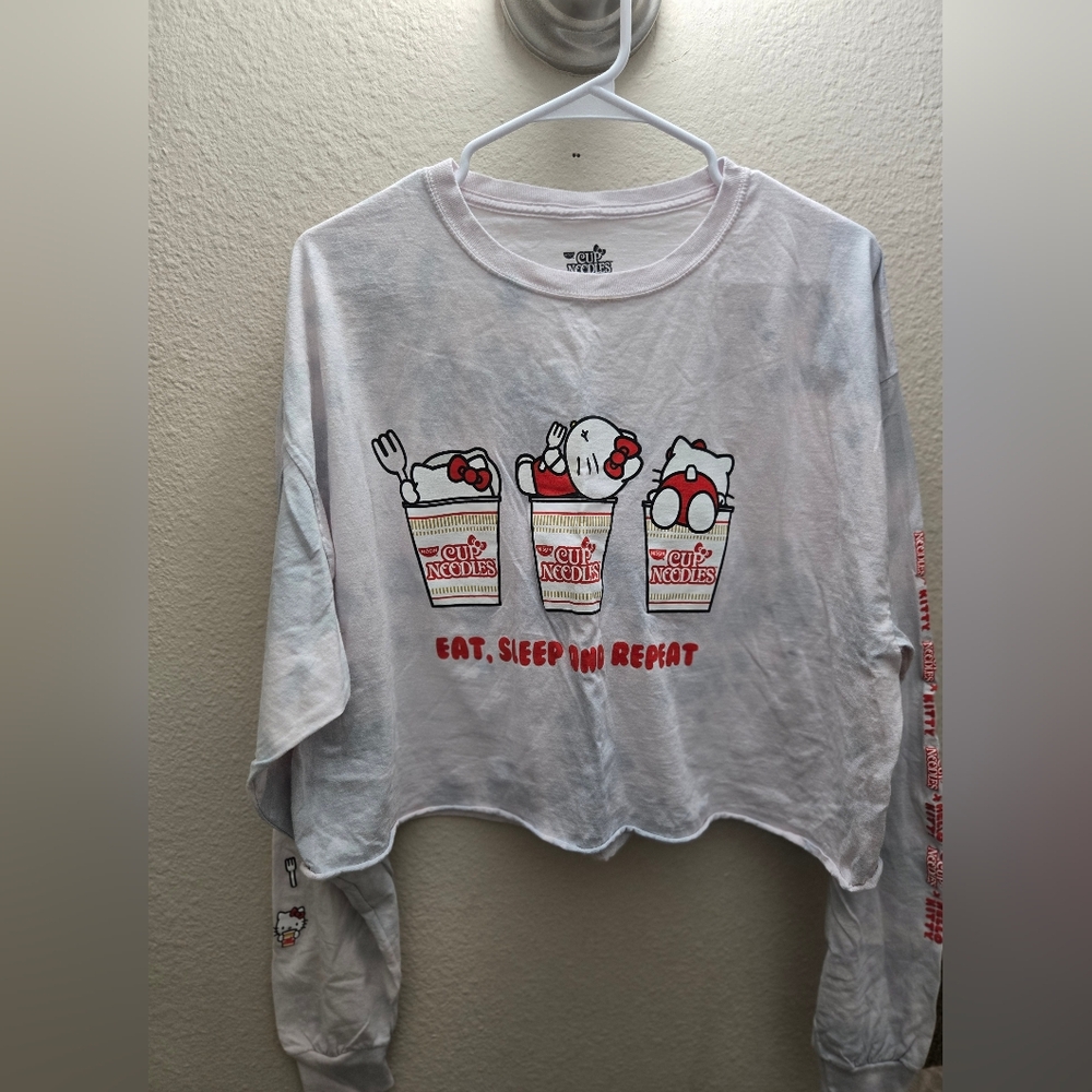 Hello Kitty Cup 'O Noodle Womans XL Tye Dye Long Sleeve Crop Top